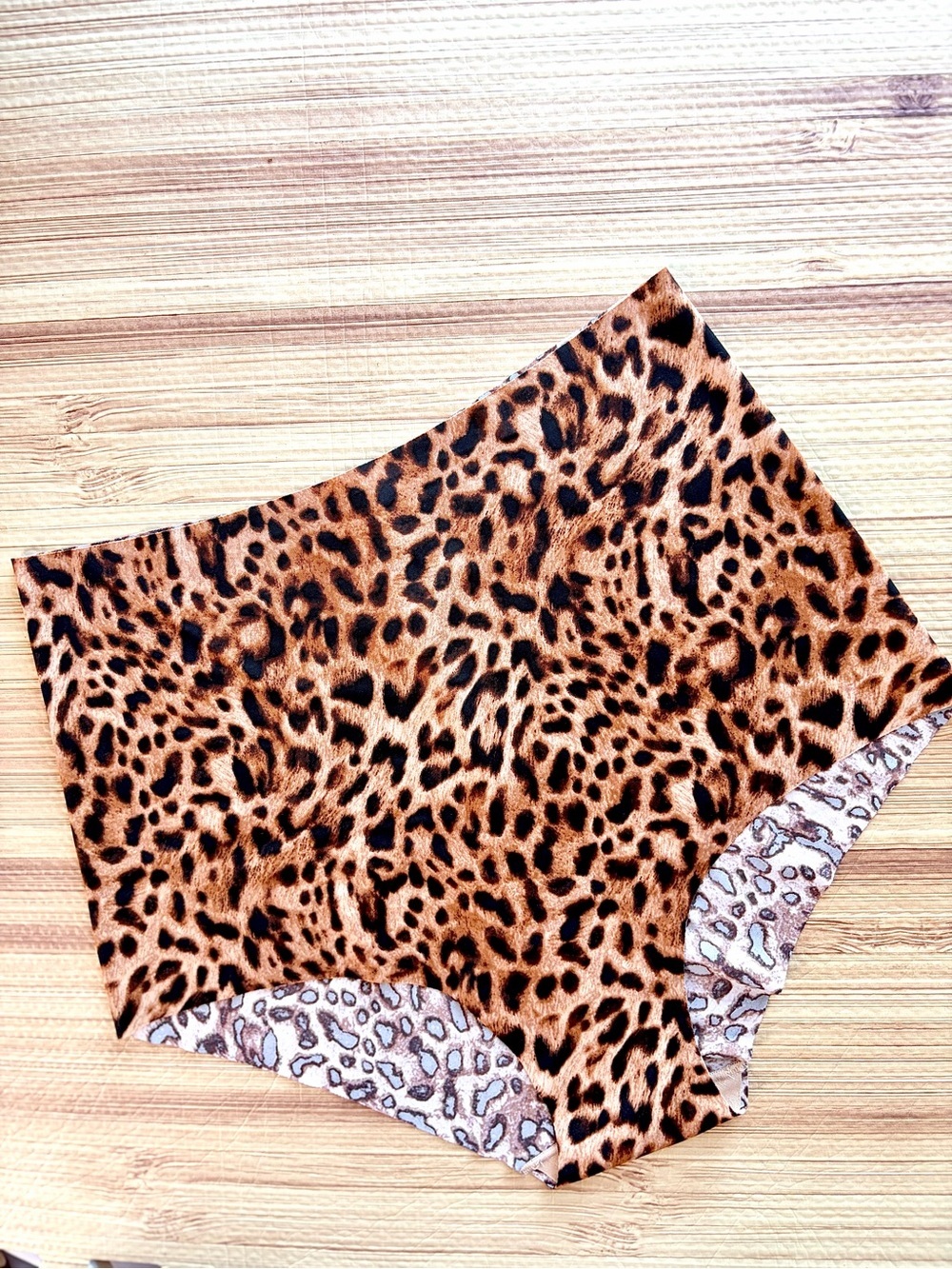 Victoria’s Secret No-Show Tiger Print Modern Brief Panty